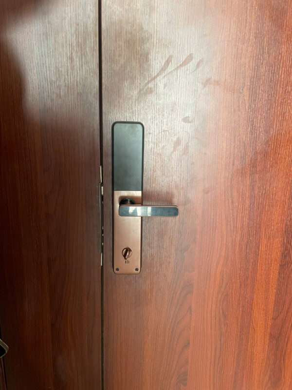 Khóa cửa vân tay Kassler KL-669 Copper App Wifi 4 Khóa cửa vân tay Kassler KL-669 Copper App Wifi - 2 - 4