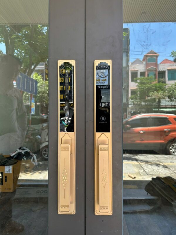 Khoá cửa vân tay Kassler KL968 CNC Gold Face ID, App Tuya, Remote 4 Khoá cửa vân tay Kassler KL968 CNC Gold Face ID, App Tuya, Remote - 494448705 9803563536430190 3199788976900874314 n - 4