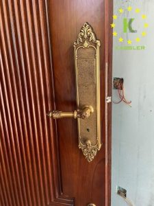 Khóa vân tay tân cổ Kassler KL-969C (vàng đồng) - chống ẩm, chống bụi - 497439070 1224349603032565 7717784714902557347 n - 13