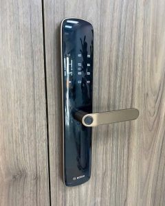 Khóa cửa thông minh Bosch ID60-DE Gold - 524712400 1286174696850055 7935952919929429952 n - 9