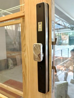 Khóa vân tay cửa nhôm, sắt Kassler KL-599I App TTlock, Remote - IMG 20240624 103245 - 8