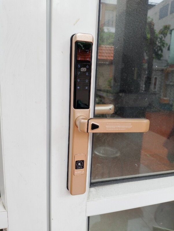 Khóa vân tay Kassler KL-599LX Champagne Gold - App wifi, Remote 4 Khóa vân tay Kassler KL-599LX Champagne Gold - App wifi, Remote - IMG 20240624 131714 - 4