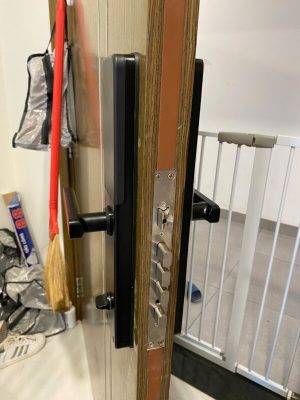 Khóa cửa vân tay Kassler KL-669 Black App Wifi - IMG 20240828 155537 - 9