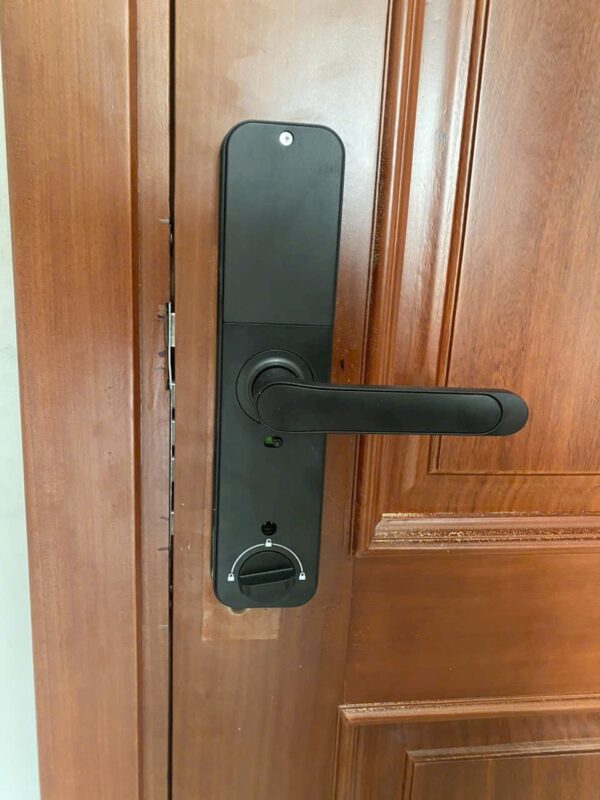 Khóa vân tay Kassler Kl-668 Black App Wifi, Remote 4 Khóa vân tay Kassler Kl-668 Black App Wifi, Remote - IMG 20240907 093747 - 4