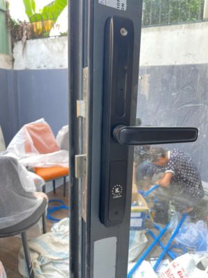 Khóa cửa nhôm Kassler KL-599 RB App Tuya - z6509492672861 630340c86fb0a5198217466bcaa681ea 1 - 8