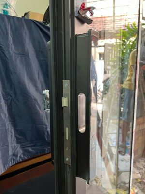 Khóa cửa nhôm thông minh Kassler KL-599 AT Grey App TTlock, Remote 8 Khóa cửa nhôm thông minh Kassler KL-599 AT Grey App TTlock, Remote - z6509561884824 d463401b521c9b3dff06114cf2e4891f 1 - 8