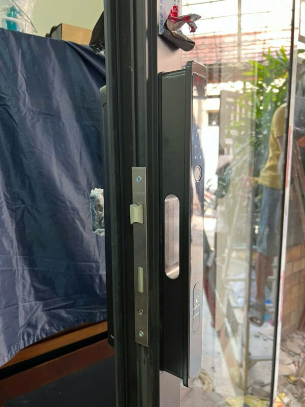 Khóa cửa nhôm thông minh Kassler KL-599 AT Grey App TTlock, Remote 4 Khóa cửa nhôm thông minh Kassler KL-599 AT Grey App TTlock, Remote - z6509561884824 d463401b521c9b3dff06114cf2e4891f 1 - 4