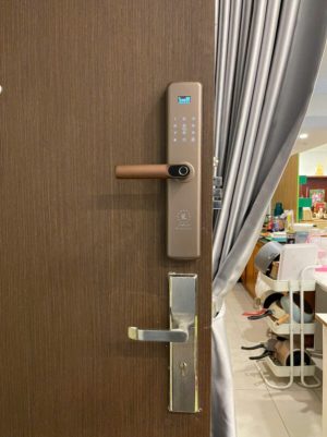 Khoá cửa vân tay Kassler KL 600 PC Titan 8 Khoá cửa vân tay Kassler KL 600 PC Titan - z6700108135576 967f3a257afc2c081ced358805dcf283 - 8