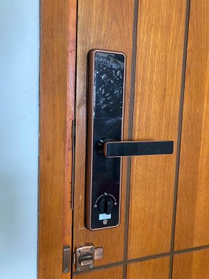 Khóa vân tay Kassler Kl-566 Copper App Bluetooth 8 Khóa vân tay Kassler Kl-566 Copper App Bluetooth - z6763689692797 9487a16e3ce8f1a5d423ba45a0b14464 - 8