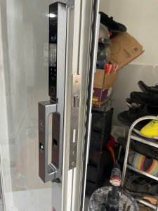 Khóa cửa nhôm Kassler KL - 599 CNC - VF Grey App Tuya - z6856096726777 986e2dd8b81aaf6b1737e3ca1ed410f2 - 12