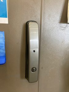 Khóa cửa thông minh Bosch EL 800A-DE ( 800AK - Xám ) - App Wifi 13 Khóa cửa thông minh Bosch EL 800A-DE ( 800AK - Xám ) - App Wifi - z6865979341690 21e320f0a0377a819c913e72cee79e93 - 13