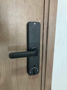 Khóa vân tay Kassler Kl-668 Black App Wifi - z6879733845516 1f483a5efa96a4573c91f2f7441c9879 - 14