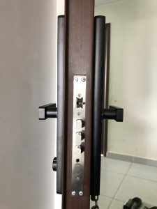 Khóa cửa vân tay Kassler KL-608 CNC Black App Tuya 14 Khóa cửa vân tay Kassler KL-608 CNC Black App Tuya - z6912317416437 54b401304e657f685b07fd2803d971c1 - 14