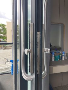 Khoá vân tay cửa nhôm thông minh Kassler KL-599i App TTlock - z6939420498258 c1959e7c0a22106cf71b6ab10d1909e0 - 12