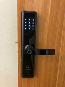 Khóa vân tay Kassler Kl-566 Black App Bluetooth, Remote - z6972415036361 4f4df955e74f07f42982e769194caf25 - 12