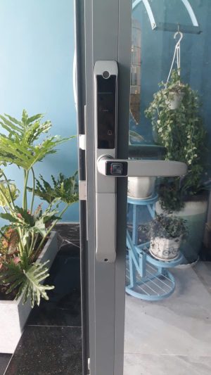 Khóa cửa nhôm Kassler KL-599TD Plus Grey App TTlock, Remote - z7020183331569 7bb711a0927fbe6a615655a3de7680de - 10