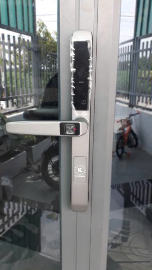 Khóa cửa nhôm Kassler KL-599TD Plus Grey App TTlock, Remote - z7020183340132 95087978db75cb5c8175e09d8a197b65 - 8