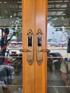 Khóa đại sảnh tân cổ Kassler KL-959C (vàng đồng) - chống ẩm, chống bụi - z7069052136590 4a3e8ae17428137c43aaaa2eff644ad5 - 16