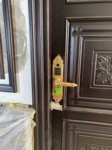 Khóa cửa gỗ tân cổ điển Kassler KL-919 Pro gold App TTLOCK - z7197926997245 598dd2caf68127b43f283716a7c05e49 - 13