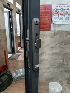 Khóa cửa nhôm Kassler KL-599 TN Grey App TTlock, Remote - z7215577115425 06406ee421f4f8faaebc6f2ec0a13c9c - 10