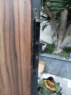 Khóa cửa nhôm Kassler KL-599TN Plus Black App TTlock, Remote - z7236542835339 e9f80deec4aa8d5487ee59464fd8487d - 7