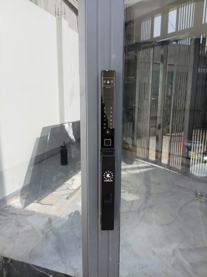 Khoá vân tay cửa nhôm Kassler KL-599 CNC 02 Black App Tuya, Face ID 8 Khoá vân tay cửa nhôm Kassler KL-599 CNC 02 Black App Tuya, Face ID - z7274193921954 99e24f40e3aa8de75d3e4d362016eb30 - 8