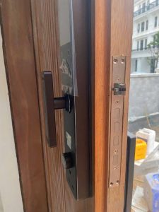 Khoá cửa thông minh Kassler KL-968 CNC Black Face ID, App Tuya 16 Khoá cửa thông minh Kassler KL-968 CNC Black Face ID, App Tuya - z7459497931145 73acc6d77a6e593733d8bcb720db4942 - 16