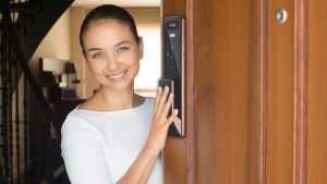 Khóa cửa vân tay có phù hợp với căn hộ chung cư không? 3 Khóa cửa vân tay có phù hợp với căn hộ chung cư không?