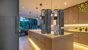 Khóa cửa thông minh trong thiết kế nhà hiện đại – Sự kết hợp giữa công nghệ và thẩm mỹ