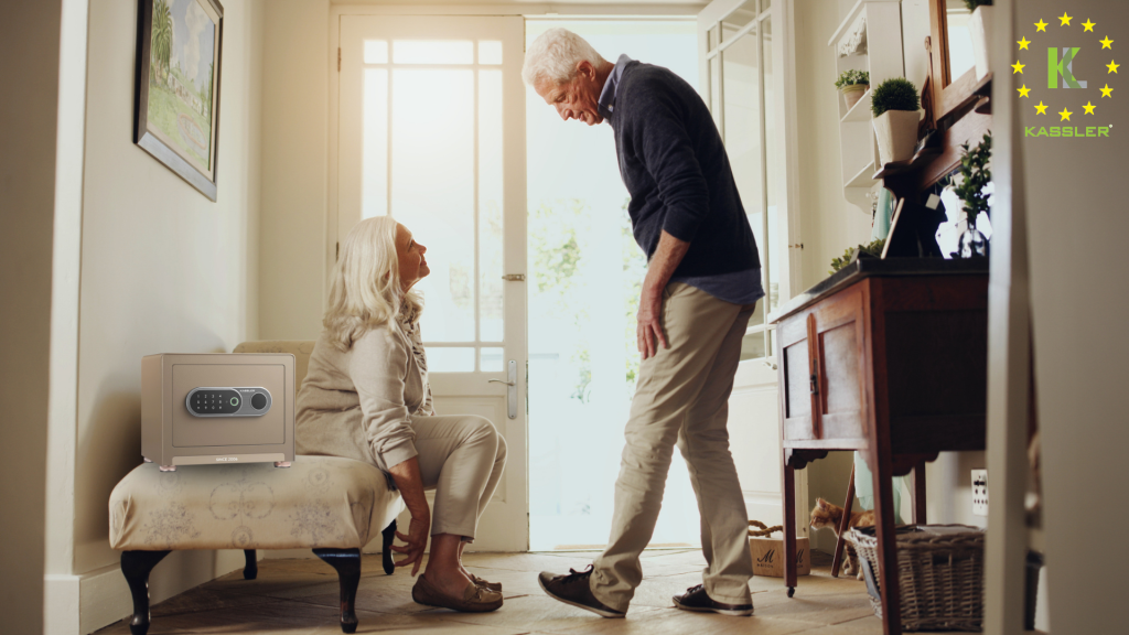 Két sắt vân tay có phù hợp với người lớn tuổi? Phân tích từ hành vi sử dụng